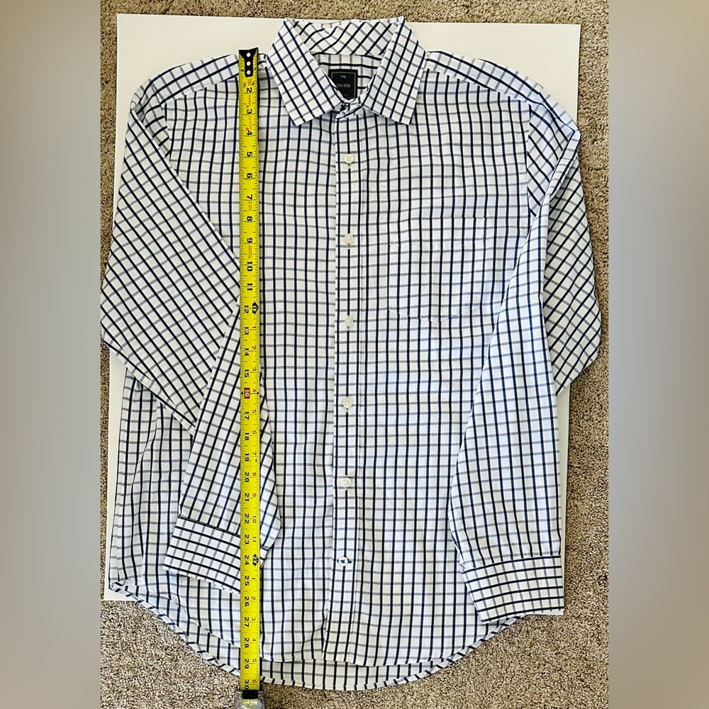 GAP Navy and White Plaid Button-Down Shirt - Picture 3 of 3